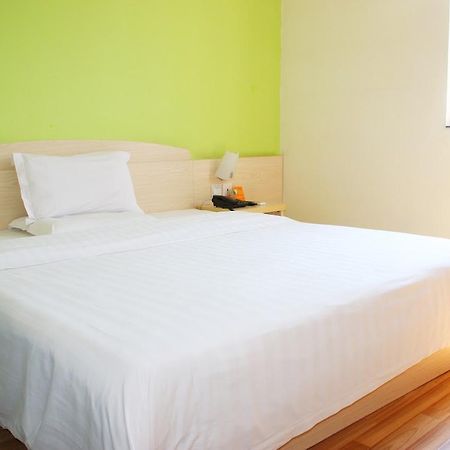 7Days Inn Qingdao Development Zone Jinshatan Екстер'єр фото