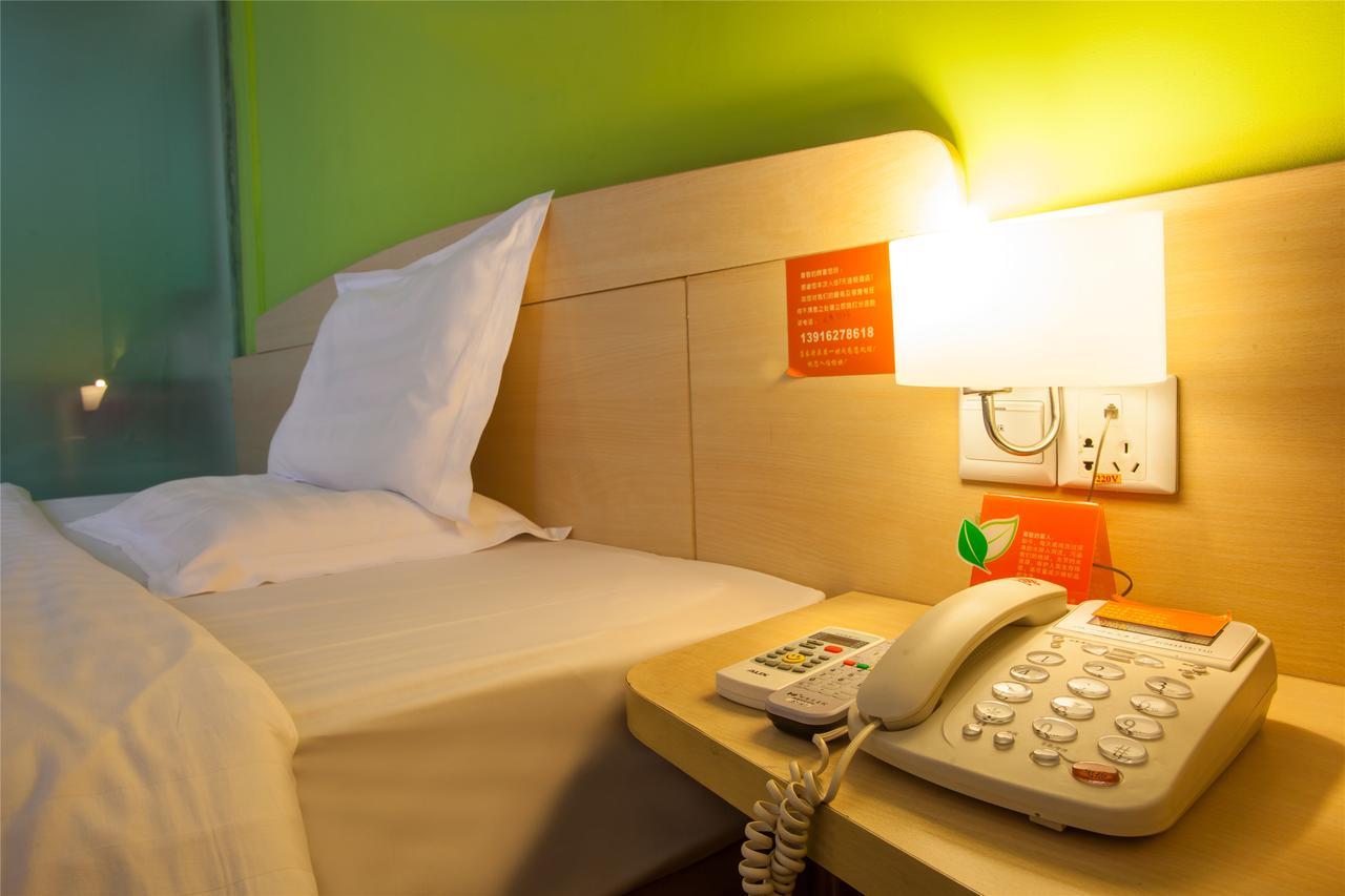 7Days Inn Qingdao Development Zone Jinshatan Номер фото