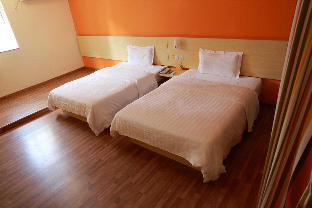 7Days Inn Qingdao Development Zone Jinshatan Екстер'єр фото